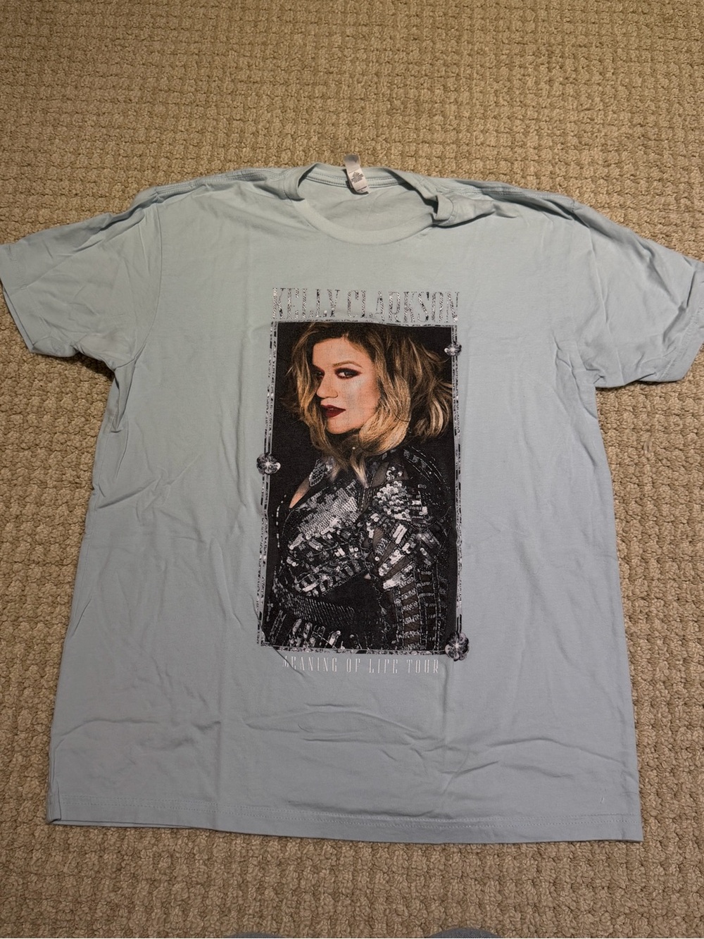 Kelly Clarkson ‘Meaning of Life’ Tour Graphic Tee